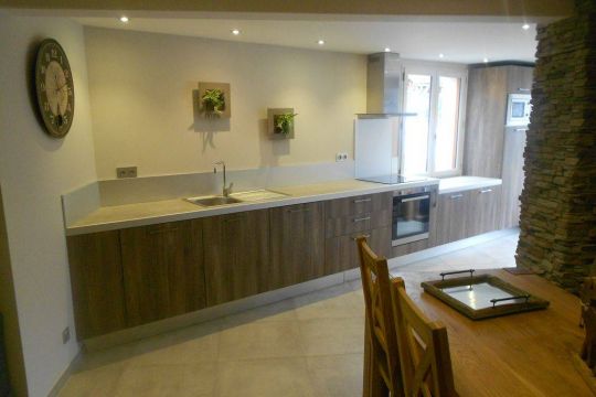 Salle à manger et cuisine