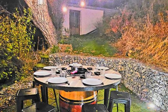 Brasero exterieur pour grillades ou raclette